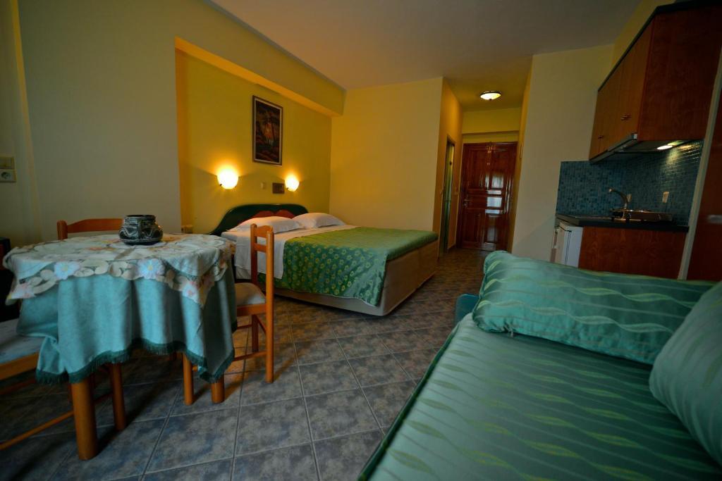 Hotel Odeon Василики Номер фото